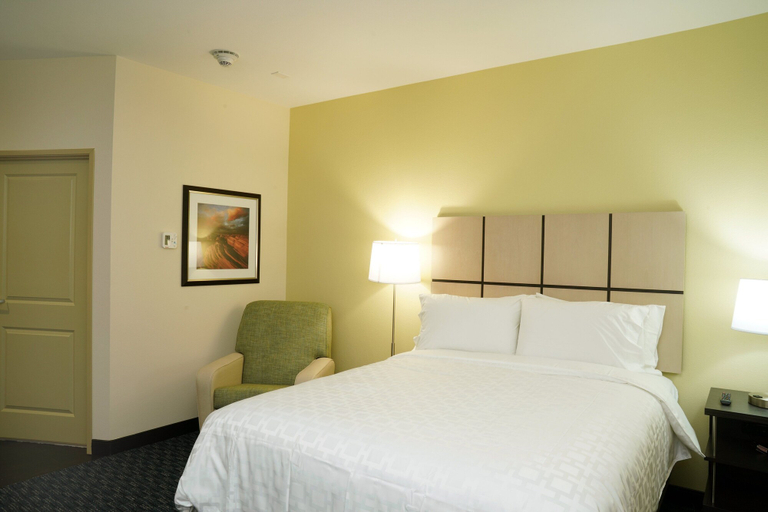 Bedroom 5, Candlewood Suites PLANO NORTH, Collin