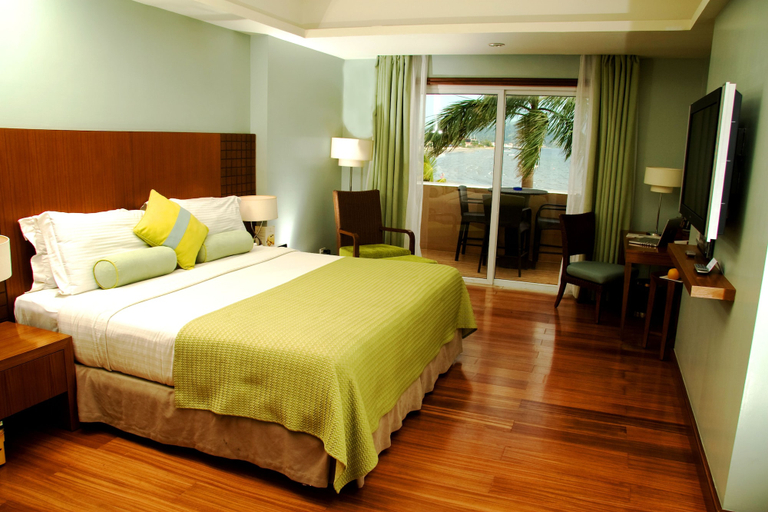 Bedroom 3, The Lighthouse Marina Resort, Olongapo City