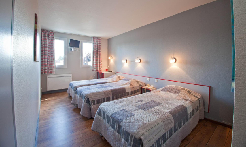 Bedroom 4, La Grange de Marie, Yonne