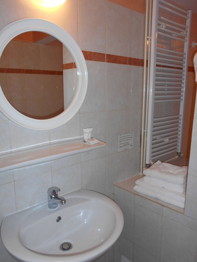 Bathroom 5, Byron Hotel, Peloponnese
