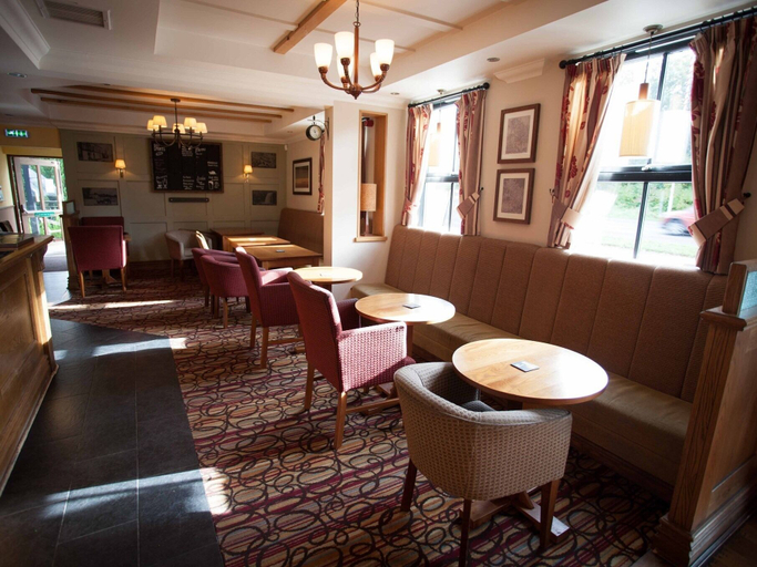 Others 5, The Lamb & Flag Hotel, Neath Port Talbot