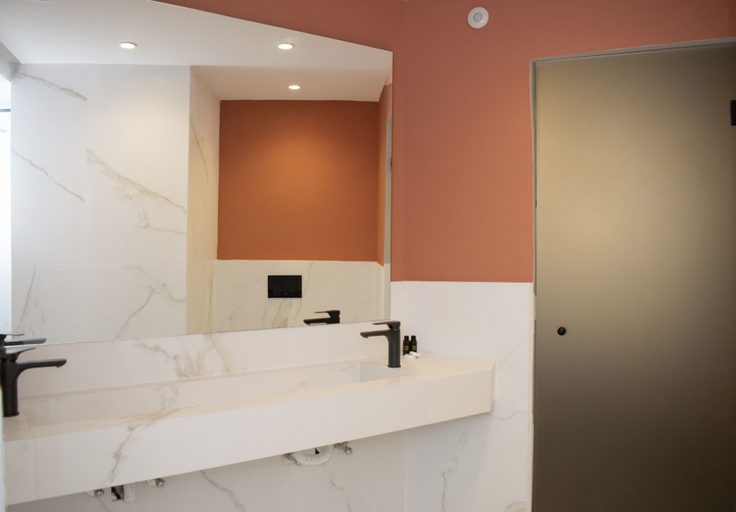 Bathroom 4, Elina Hotel Apartments, Crete