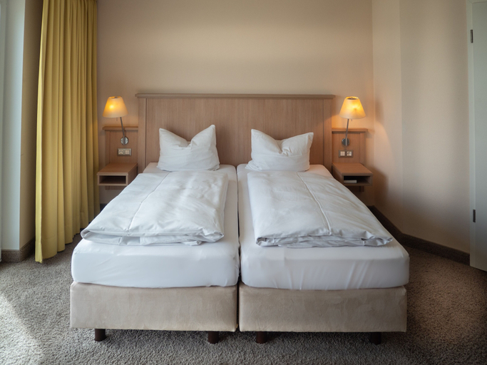 Bedroom 3, BE BIO Hotel be natural, Nordfriesland
