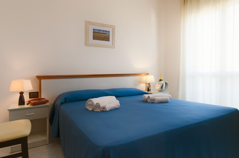 Bedroom 3, Hotel Luna Lido, Lecce