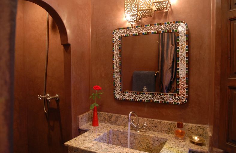 Bathroom 5, Riad Aubrac, Marrakech