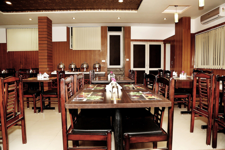 Food & Drinks 4, Narayans Leela Inn By SGOH, Udaipur