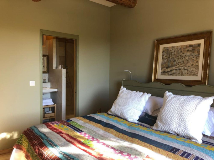 Bedroom 5, Le Mas de la Sorgue, Vaucluse