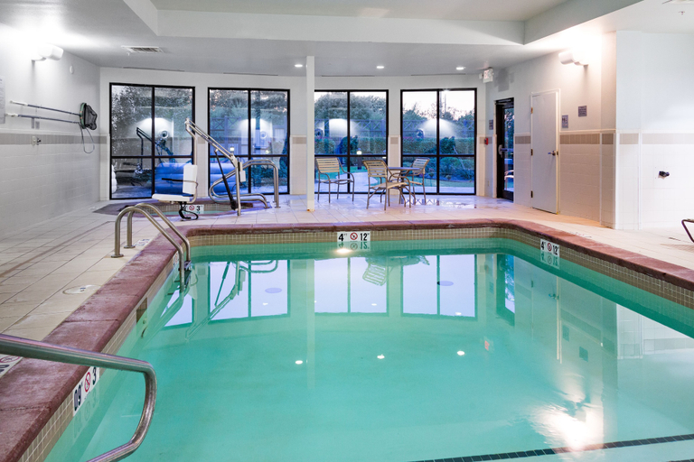 Sport & Beauty, Courtyard by Marriott Norman, Cleveland