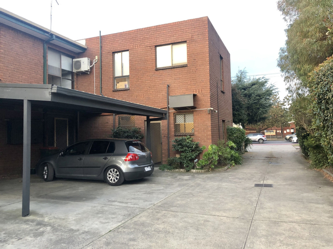 Townhouses near Chadstone by Readyset, Monash - South-West