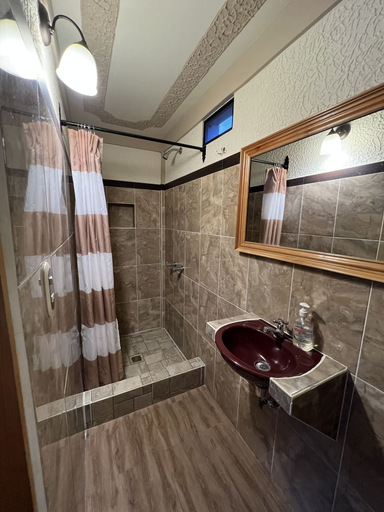 Bathroom 3, Hotel Posada don Miguel, Panajachel