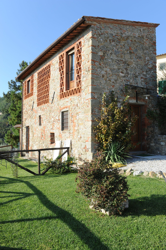 Exterior & Views 2, Tenuta San Pietro Hotel & Restaurant, Lucca