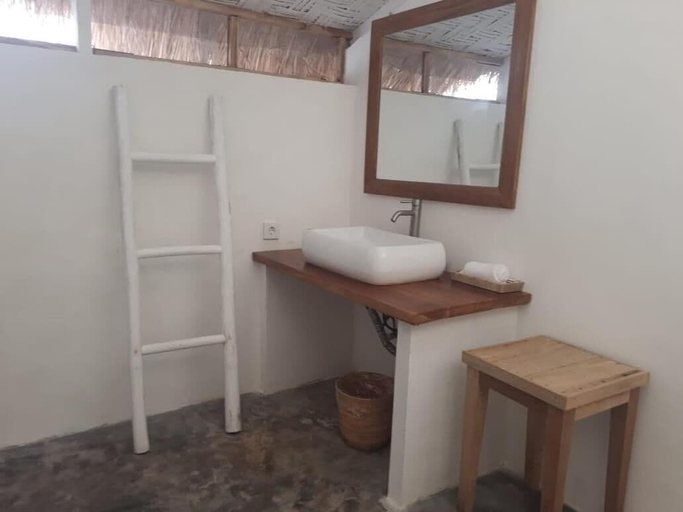 Bathroom 5, Rua Beach Resort Sumba, West Sumba