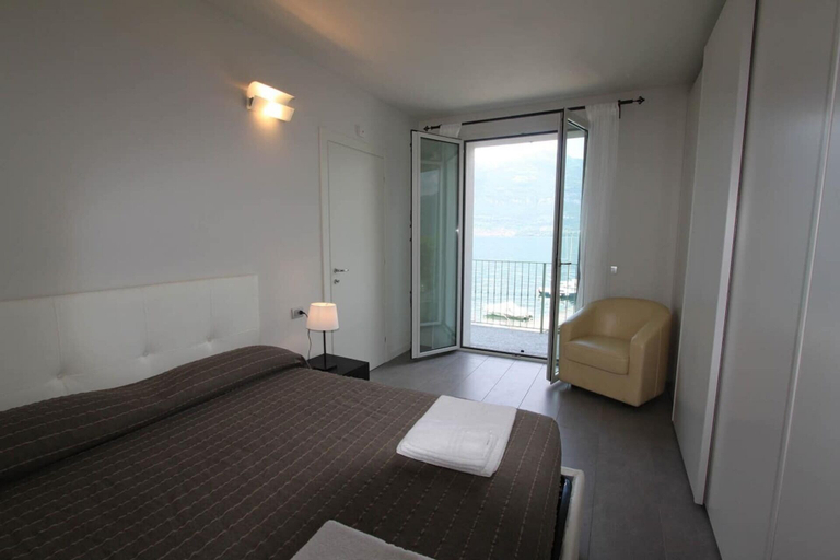 Bedroom 2, The Green House on the Lake, Como