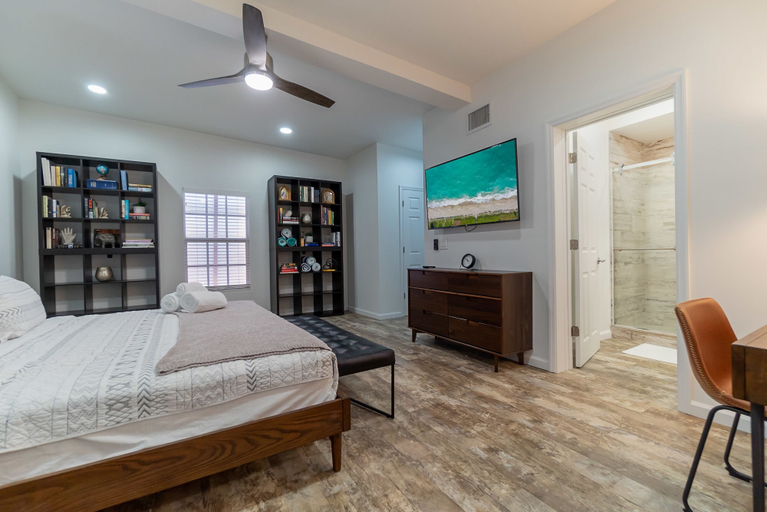 Bedroom 3, Hummingbird Private Heated Pool Cottage Downtown, The Square, Beach!, Palm Beach