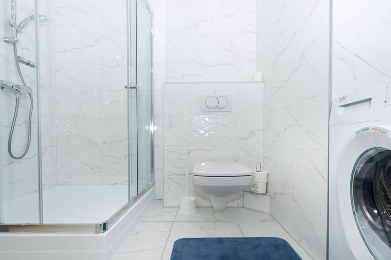 Bathroom 3, WaterFront City Apartments by FirstHost, Budapesti