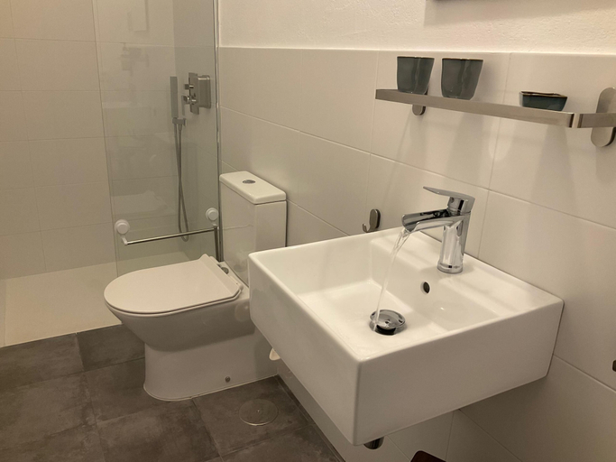 Bathroom 5, Casa de las Especias, Cádiz