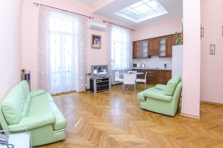 Others 5, Rent Kiev Maidan Nezalezhnosti, Shevchenkivs'kyi