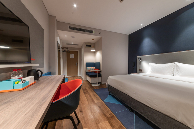 Bedroom 5, Holiday Inn Express KAIFENG CITY CENTER by IHG, Kaifeng