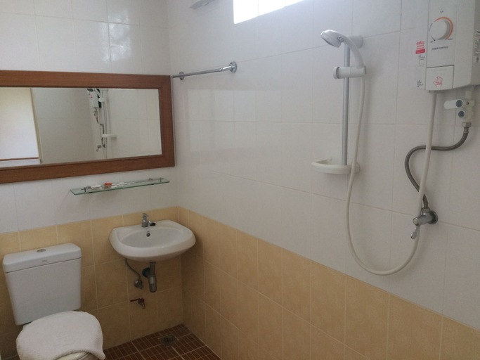 Bathroom 4, Baan Rom Mai, Muang Mae Hong Son