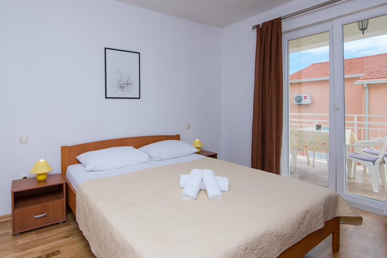 Bedroom 3, Apartmani Darjan, Orebić