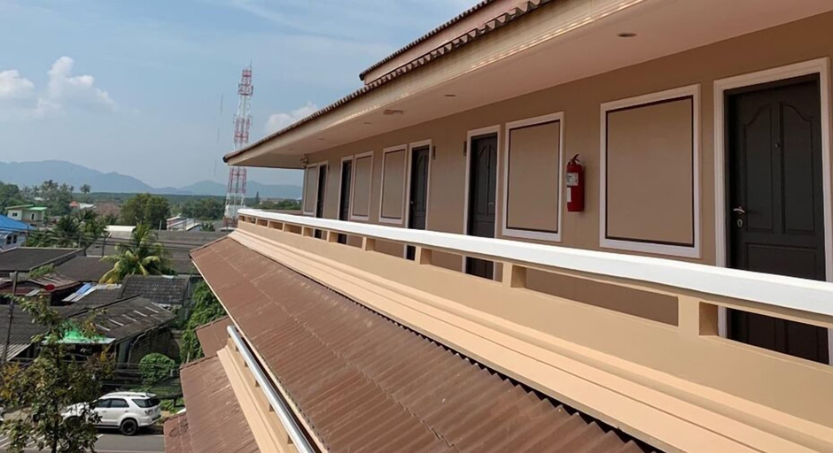 Exterior & Views 2, Tharapark View Hotel, Mueang Krabi