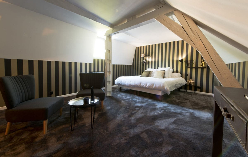 Bedroom 2, Maison Mathilde, Nord