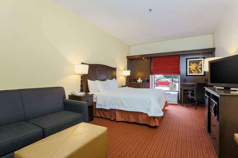 Bedroom 3, Hampton Inn Champaign/Urbana, Champaign