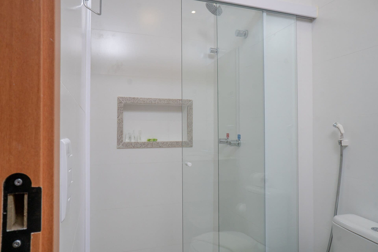 Bathroom 3, Lagoa EcoTowers Resort, Caldas Novas