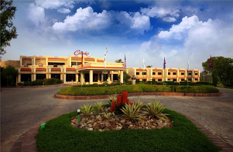 Exterior & Views 2, Clarks Khajuraho, Chhatarpur