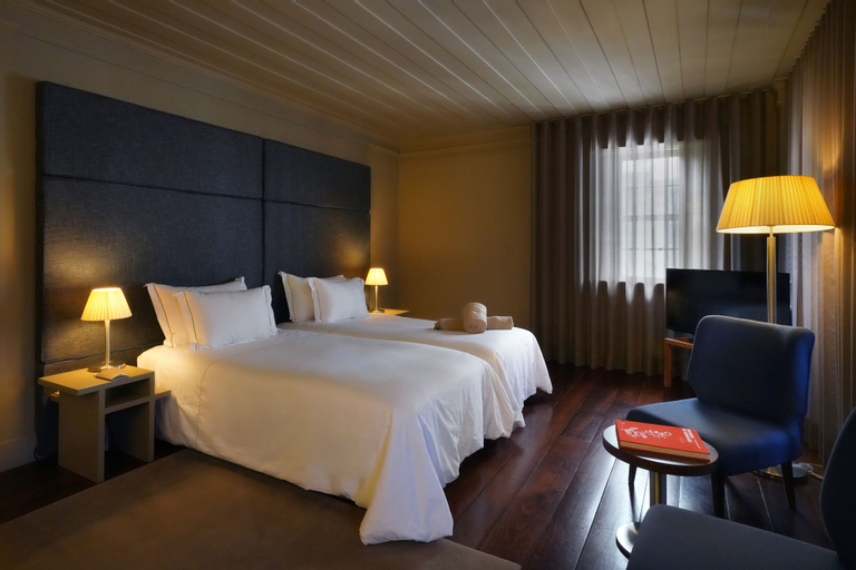 Bedroom 23