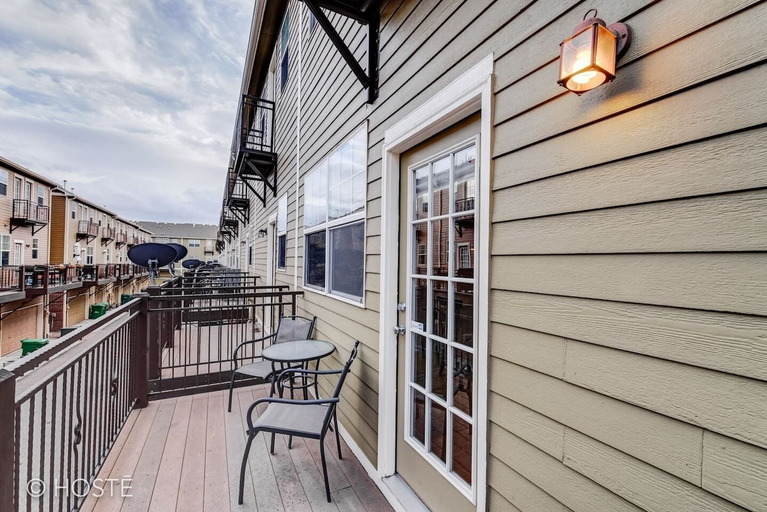 Others 4, 3BR Downtown Townhome /w Stunning Balcony Views!, El Paso