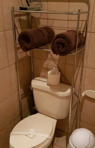 Bathroom, Hermosa Heights Studio 24, Carrillo