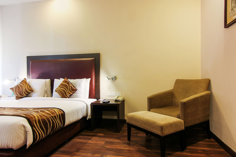 Bedroom 4, Vibe By The Lalit Traveller, Faridabad