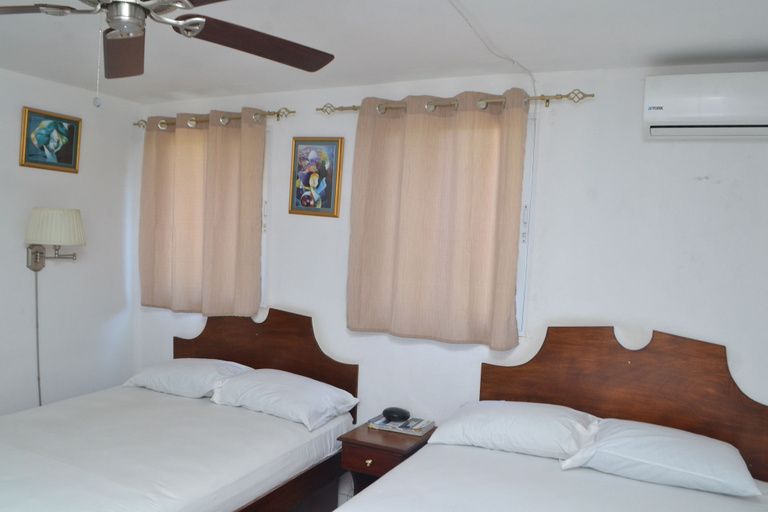 Bedroom 4, Seven Stars Hotel, Port-au-Prince