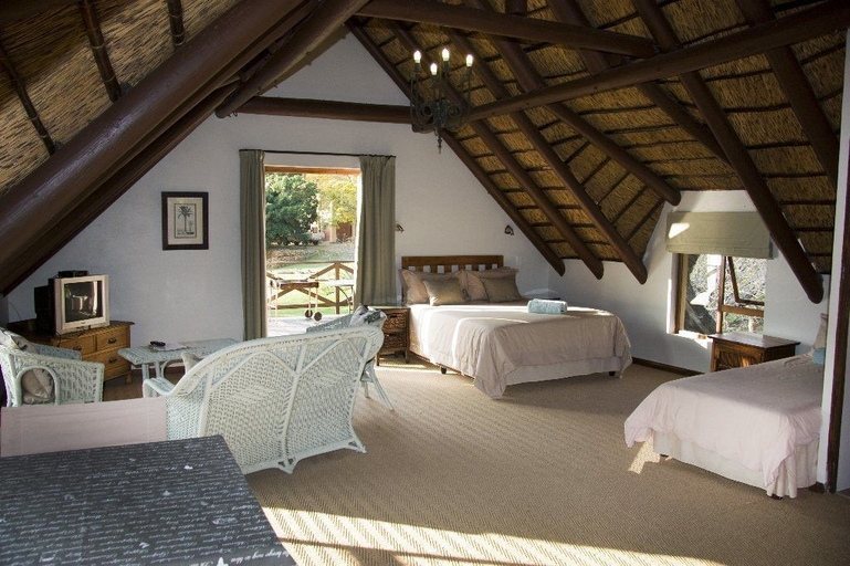 Bedroom 3, Tides Lodge, Overberg