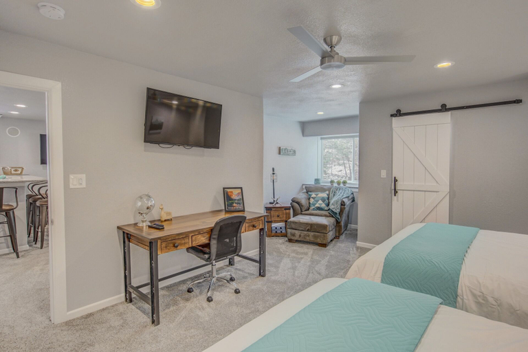Bedroom 3, Verdant Oasisluxury, Traveler's Home W/hottub!, El Paso