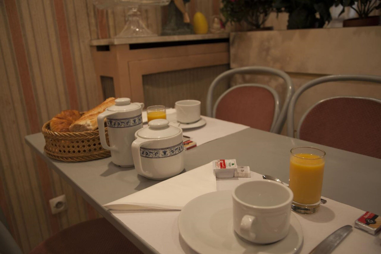 Food & Drinks 4, Hôtel des Pyrénées - Nation, Paris
