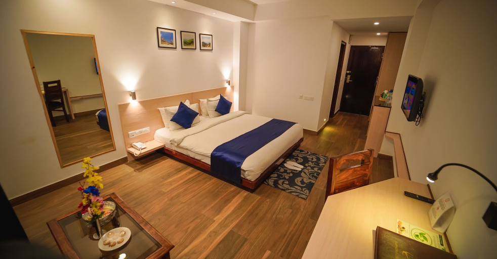 Bedroom 4, The Euphoria Grand, Shimla