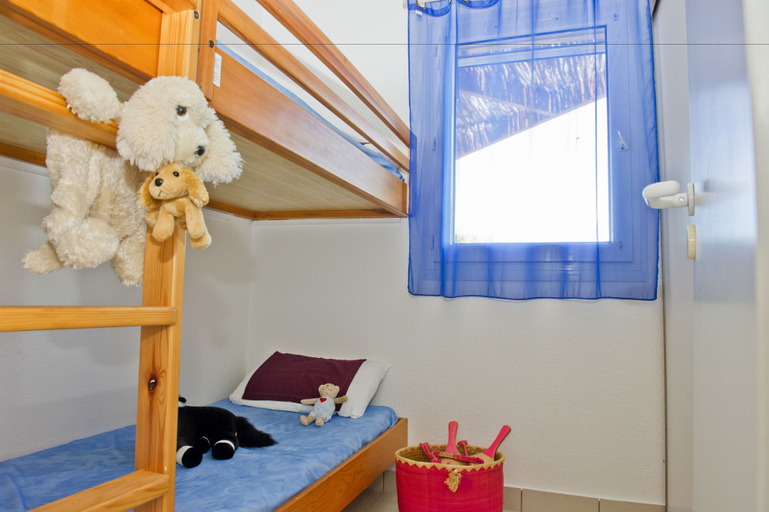 Bedroom 3, Azureva Le Grau du Roi, Gard