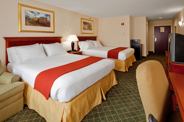 Bedroom 3, Fairfield by Marriott Inn & Suites New Milford, Susquehanna