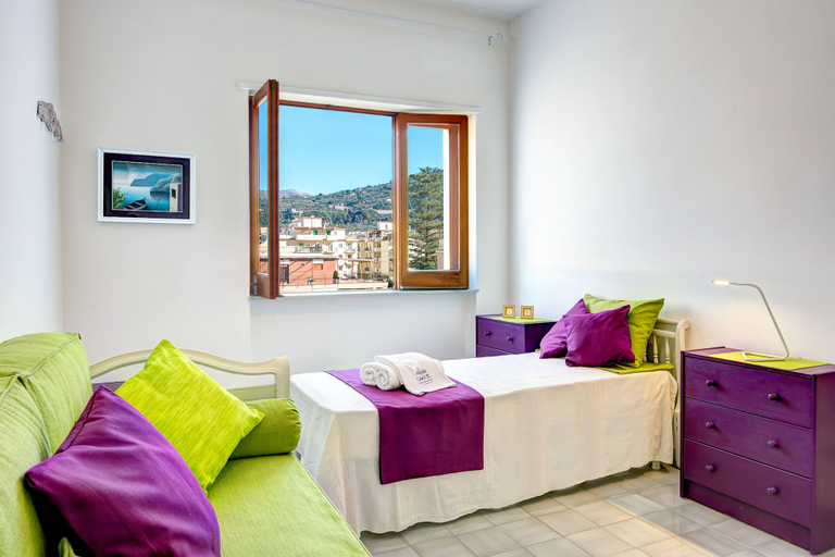 Bedroom 3, Parsano Home, Napoli
