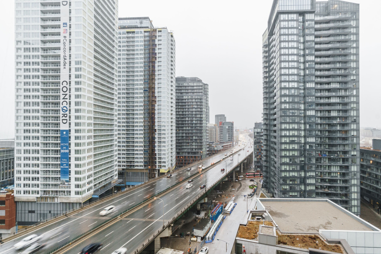 Others 4, Sarkar Suites - 75 Queens Wharf, Toronto