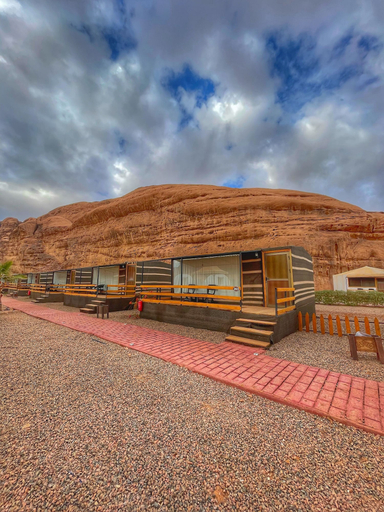 Exterior & Views 2, Rum Oasis Luxury Camp, Quaira
