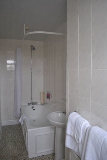 Bathroom 5, Shap Wells Hotel, Cumbria