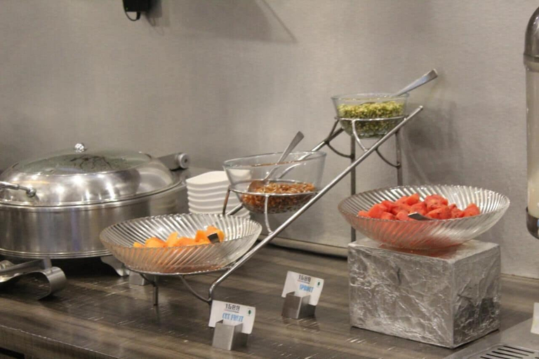 Food & Drinks 3, Avexia Premiere Hotel Agra, Agra