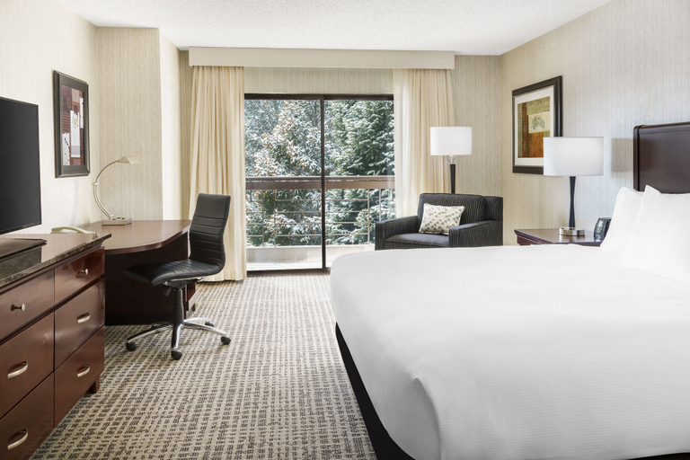 Bedroom 3, DoubleTree by Hilton Colorado Springs, El Paso