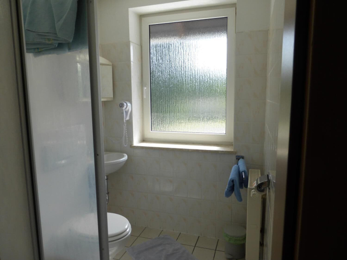 Bathroom 5, Gasthof Turm, Wunsiedel im Fichtelgebirge