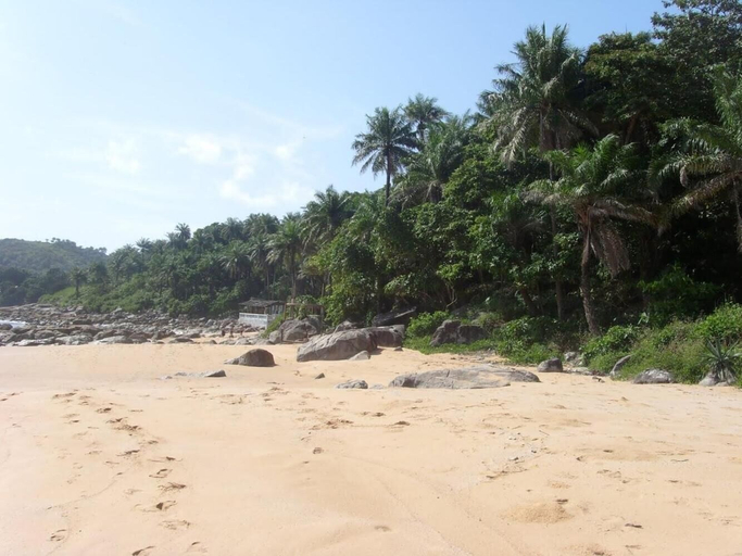 Others 5, Hakaba, Conakry