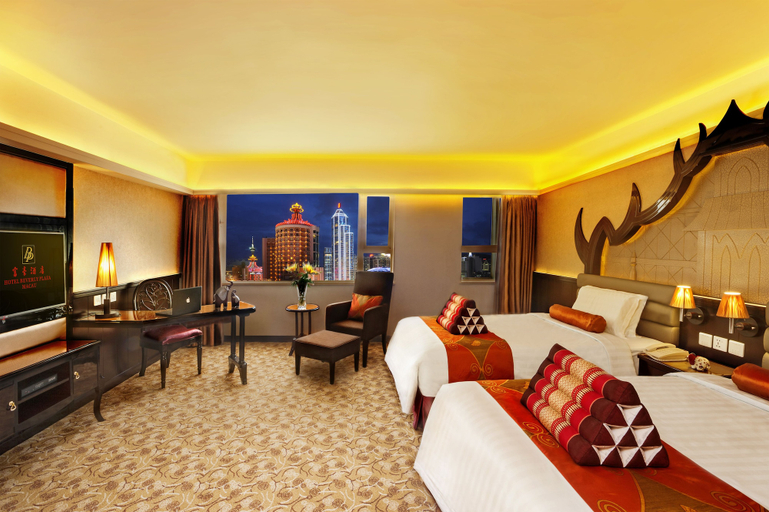 Bedroom 3, Hotel Beverly Plaza, Macao