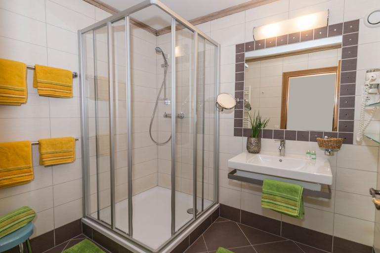 Bathroom 3, Appartementhaus Renate, Zell am See